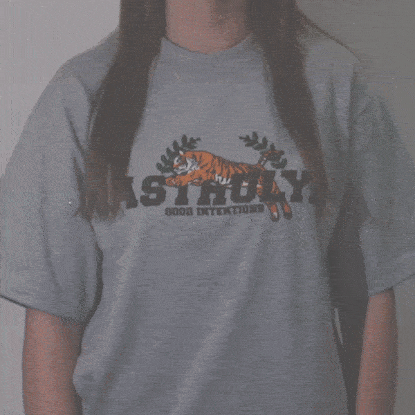 "VICTORY" TEE