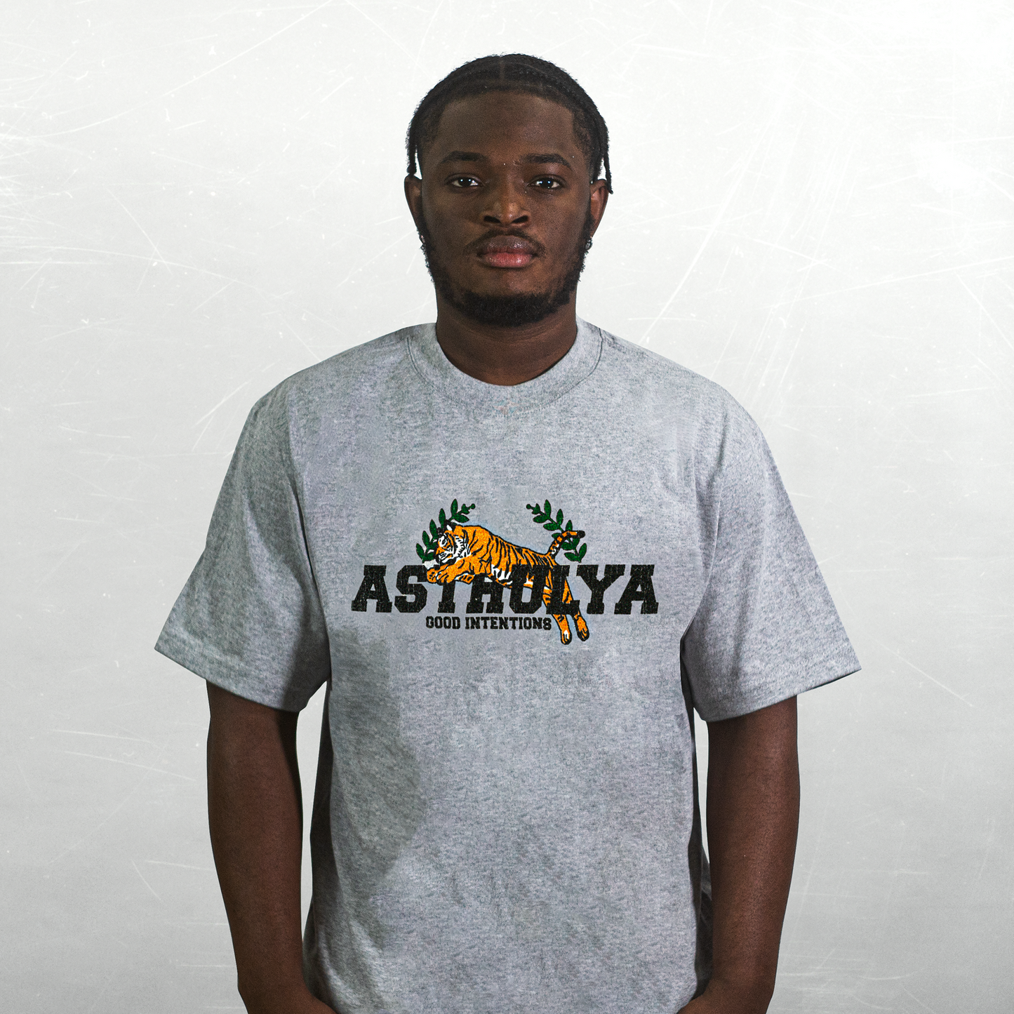 "VICTORY" TEE